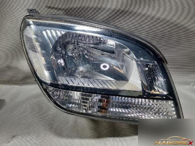 Chevrolet Orlando 2016 — фара правая