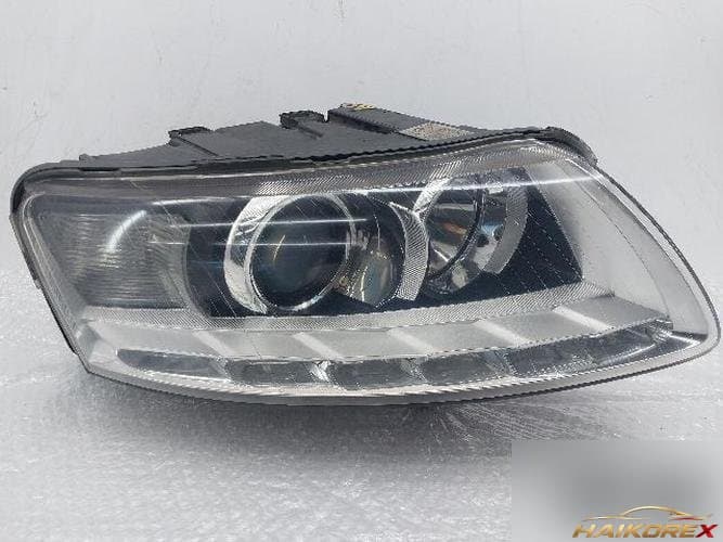 Audi A6 2009 — фара правая (ксенон) 4F0941030