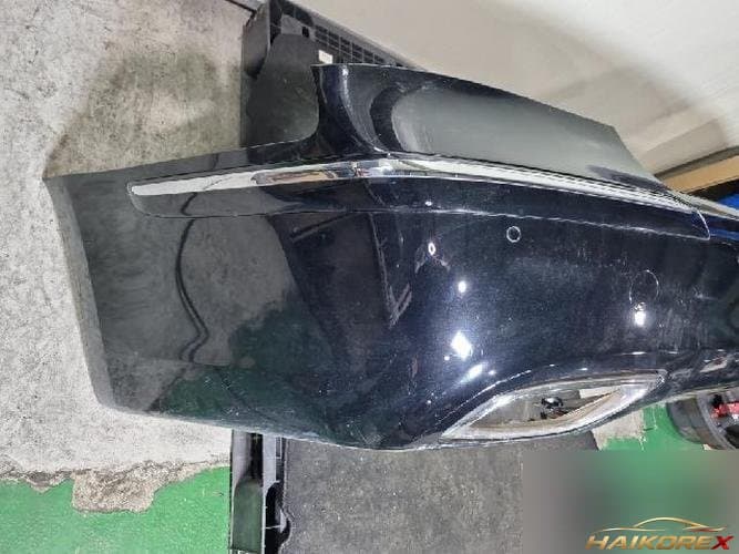 Hyundai Equus 2010 — задний бампер 2
