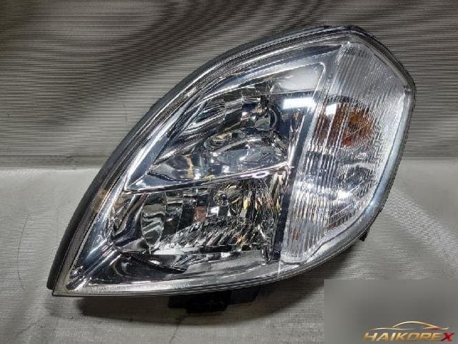 Renault SM5 2005 — фара левая