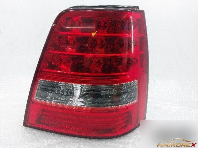Kia Sorento 2007 — комбинированный задний фонарь правый (пассажирский)