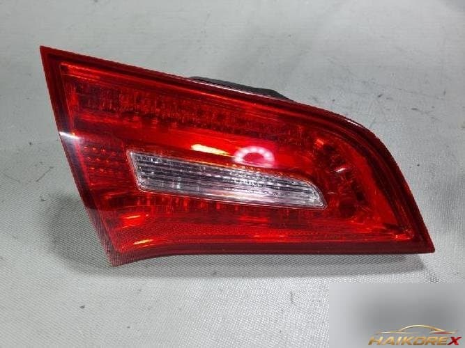 Kia K7 2013 — накладка левой двери багажника 1