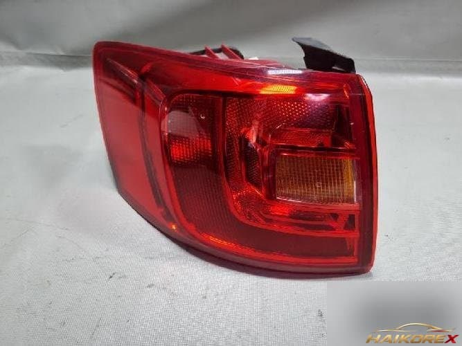 Volkswagen Jetta 2012 — фонарь задний левый (комбинированный)