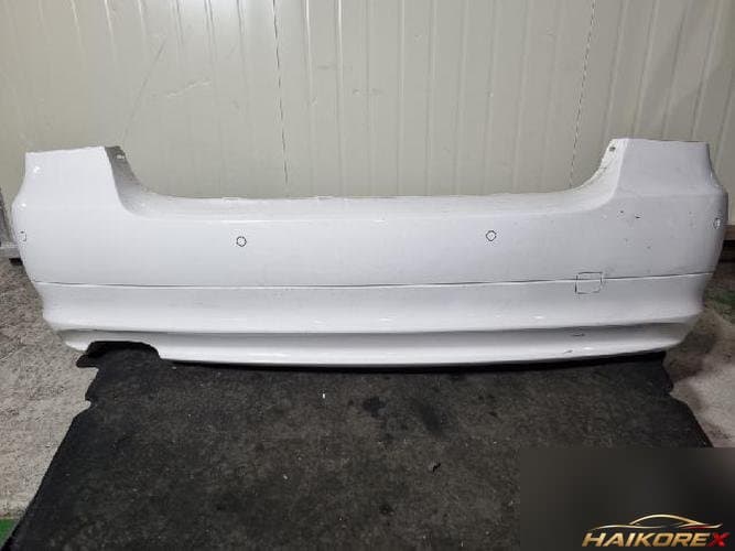 BMW 3 Series 2010 — задний бампер