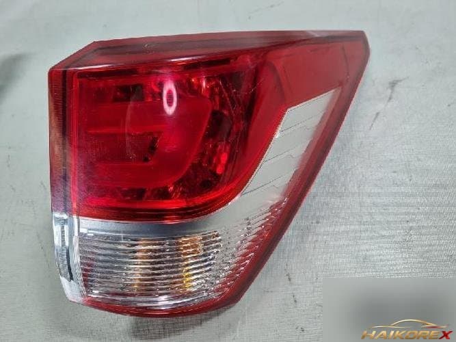 KG Mobility Korando 2014 — комбинированный задний фонарь правый (пассажирский)