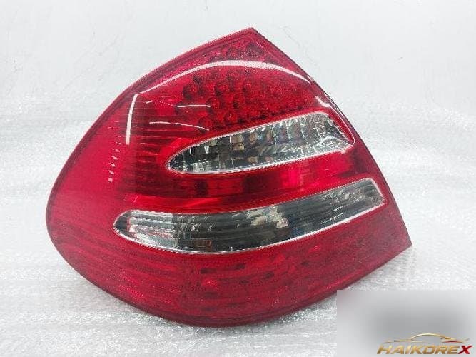 Mercedes-Benz E-Class 2005 — фонарь задний левый (комбинированный)