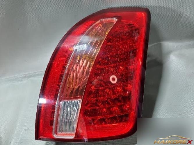 Kia Opirus 2007 — задний комбинированный фонарь правый (пассажирский) 2