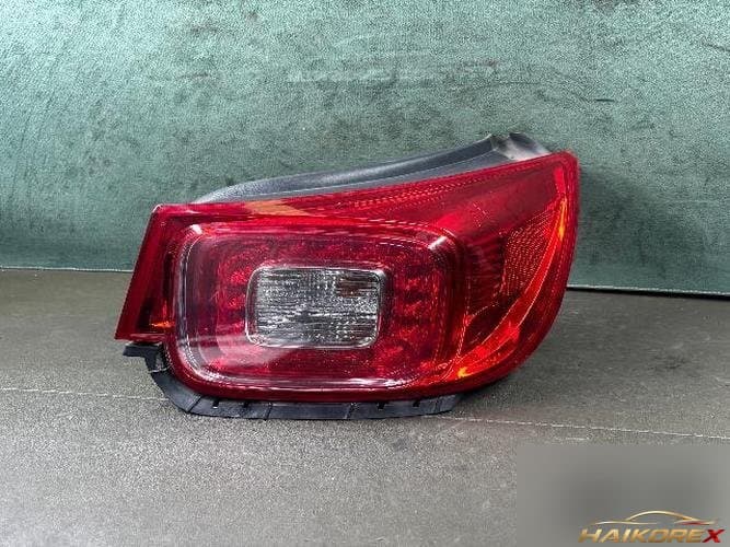 Chevrolet Malibu 2014 — фонарь комбинированный задний правый (со стороны пассажира)