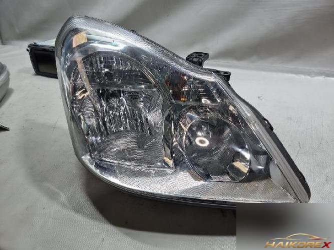 Renault SM7 2008 — фара правая HID