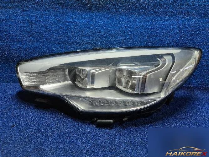 Kia K9 2013 — фара левая 921013T200