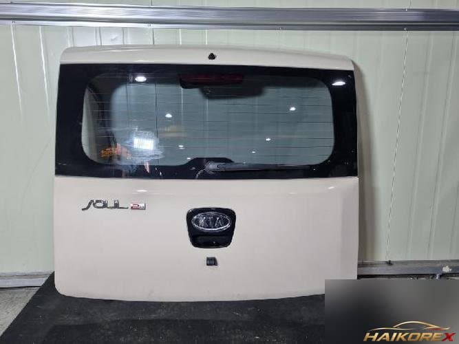 Kia Soul 2010 — крышка багажника 3