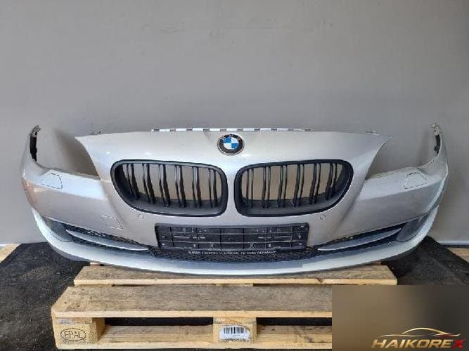 BMW 5 series F10 2011 — передний бампер