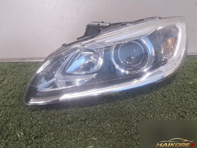 Volvo S60 2015 — фара левая HID