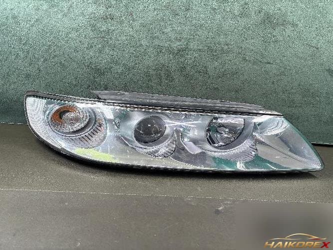 Hyundai Grandeur 2009 — фара передняя правая