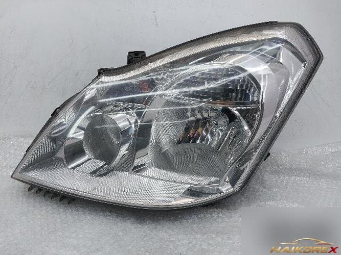 Renault SM7 2010 — фара головного света левая
