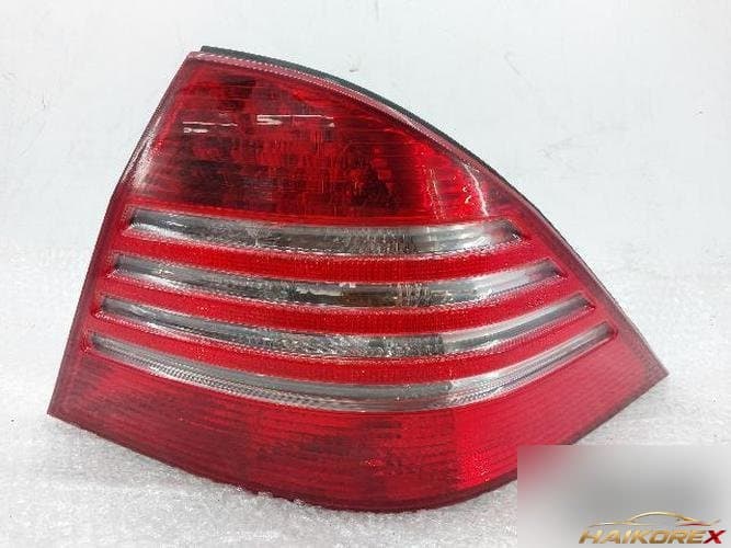 Mercedes-Benz S-Class 2003 — комбинированный фонарь задний правый (7P)
