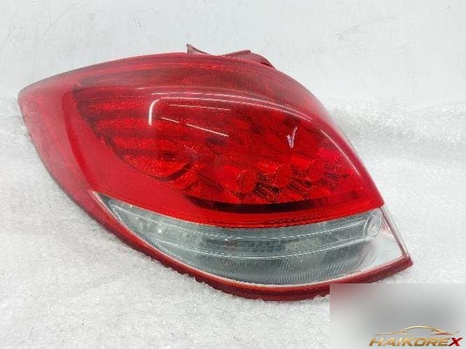 Hyundai Veloster 2012 — комбинированный фонарь задний (левый) LED