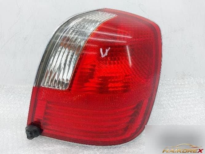 Hyundai Grandeur 2002 — задний комбинированный фонарь правый
