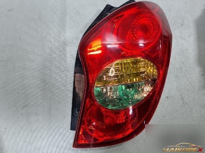 KG Mobility Korando 2013 — комбинированный фонарь задний правый