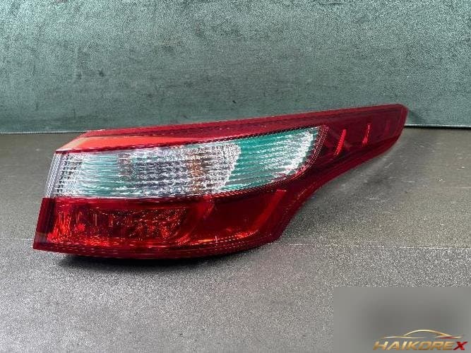 Renault SM5 2011 — комбинированный фонарь задний правый (LED)