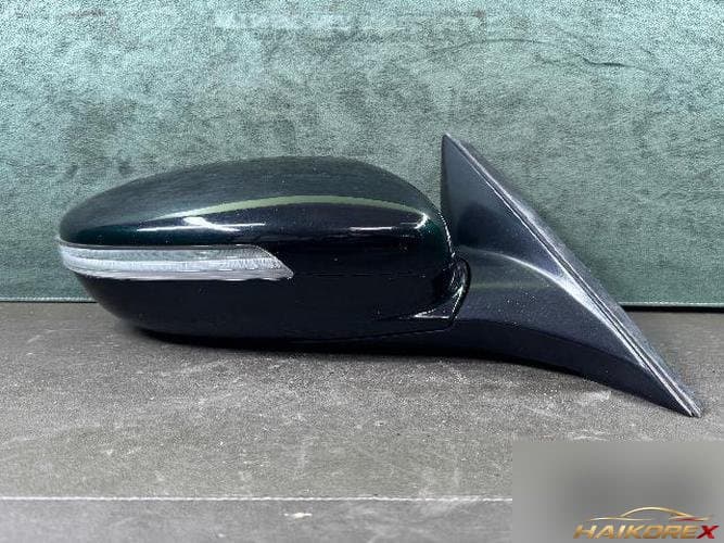 Hyundai Genesis 2008 — боковое зеркало правое с сигналом