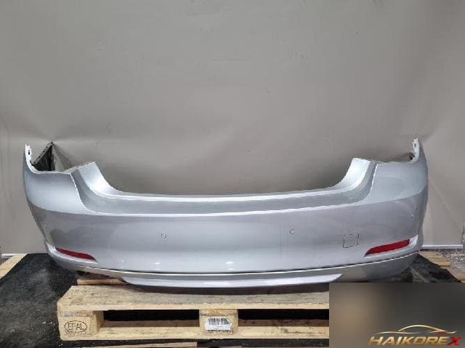 BMW 7 2012 — задний бампер