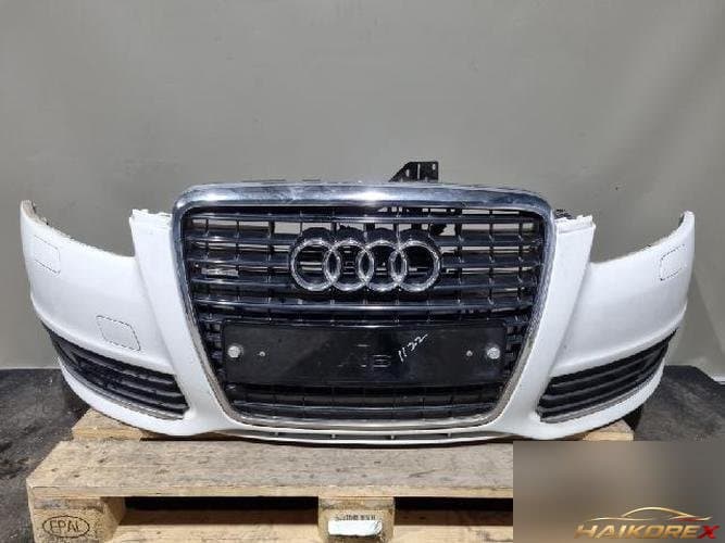 Audi A6 2011 — передний бампер 2