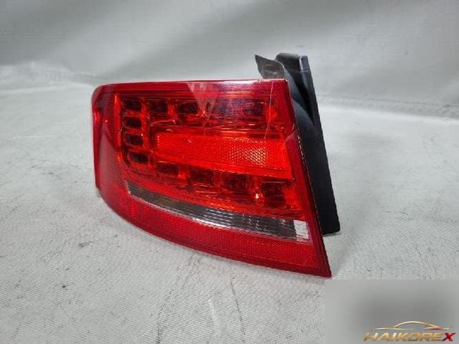 Audi A4 2012 — комбинированный фонарь задний левый (водительский) 8K5945095K