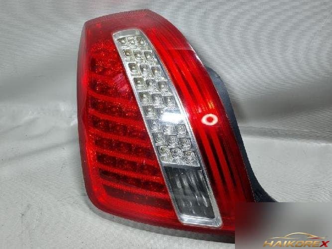 Kia Opirus 2010 — комбинационный фонарь задний левый (сторона водителя)
