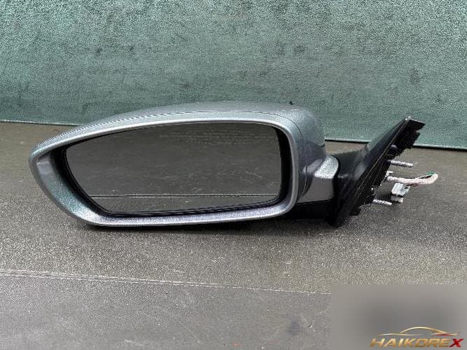 Hyundai Genesis 2008 — боковое зеркало левое с сигналом