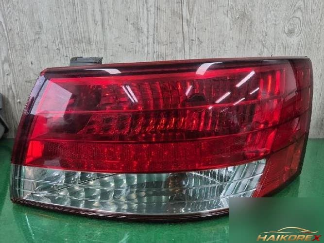 Hyundai Sonata 2007 — фонарь задний комбинированный правый (со стороны пассажира) 92402-3K0