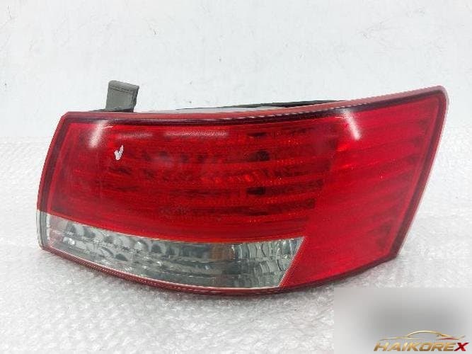 Hyundai Sonata 2008 — фара задняя комбинированная (правая) 92402-3K0