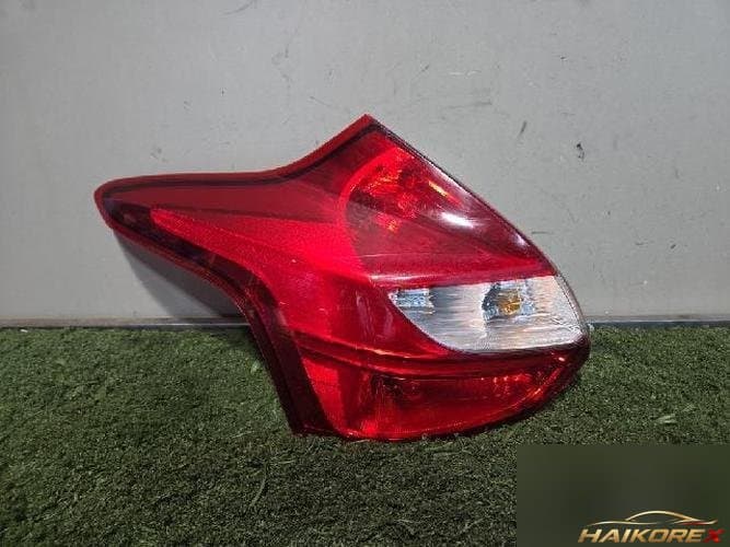 Ford Focus 2012 — комбинированный фонарь задний (левый) 1