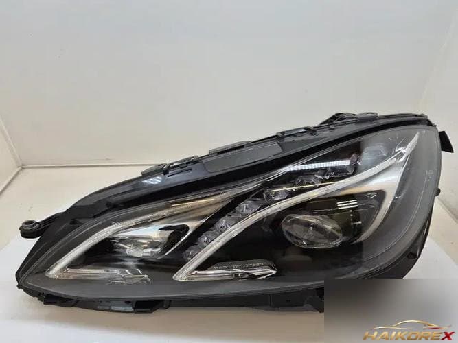 Mercedes-Benz E-Class 2015 — фара левая a2128202339kz