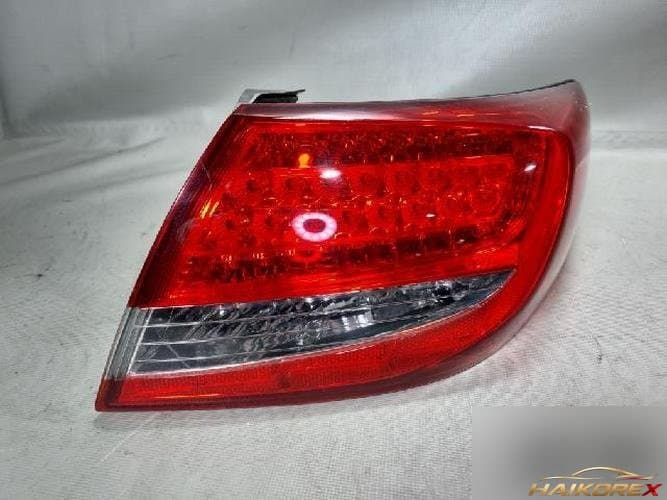 Hyundai Grandeur 2010 — комбинированный задний фонарь правый (со стороны пассажира)