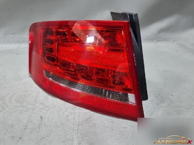 Audi A4 2010 — комбинированный фонарь задний левый (водителя)