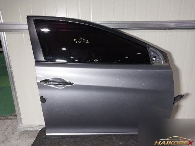 Hyundai Avante 2013 — передняя дверь правая (пассажирская)