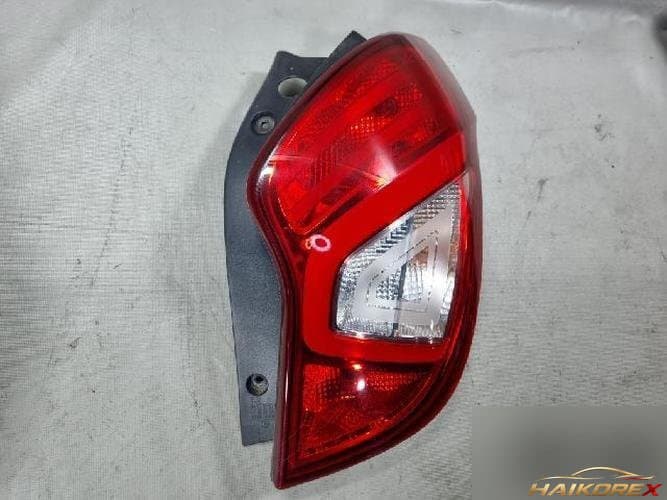 SsangYong Korando 2015 — комбинированный фонарь задний правый