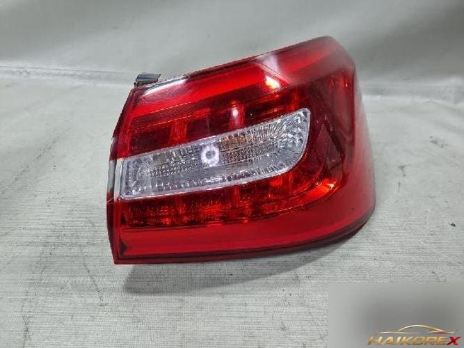Kia K7 2014 — комбинированный фонарь задний правый