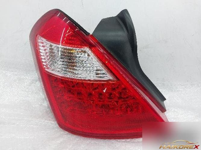 Renault SM7 2008 — задний комбинированный фонарь левый (водителя)