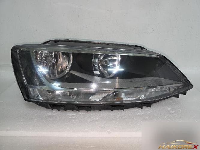 Volkswagen Jetta 2014 — фара правая 5C7 941 006A 1