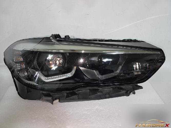 BMW X5 2019 — фара передняя правая LED 9 481 783 03