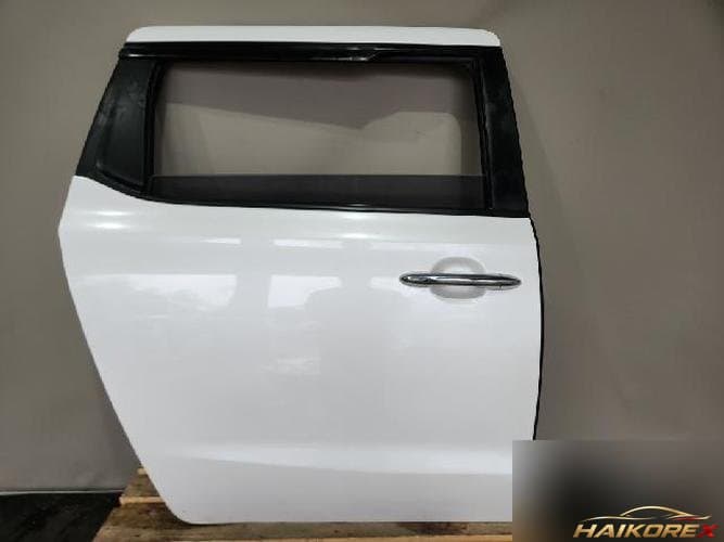 Kia Carnival 2019 — дверь задняя правая