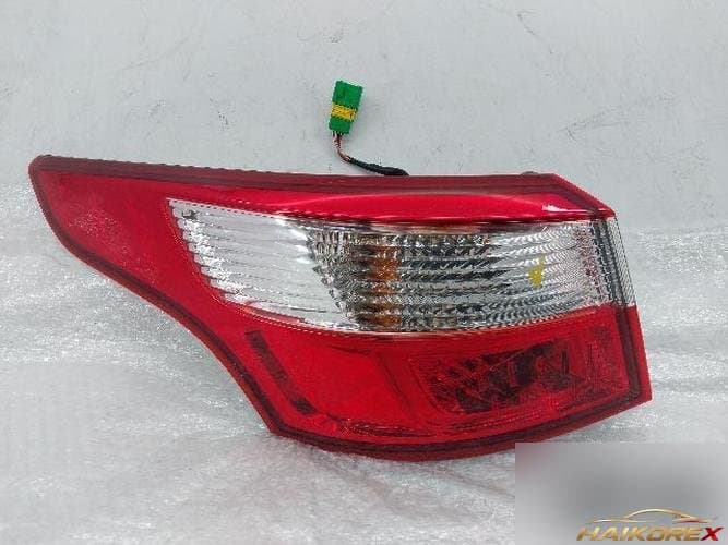 Renault SM5 2012 — комбинированный задний фонарь левый (водительский) 265550030R