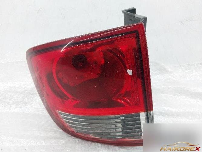 KG Mobility Kaironn 2009 — комбинированный фонарь (задний левый) 83601-09