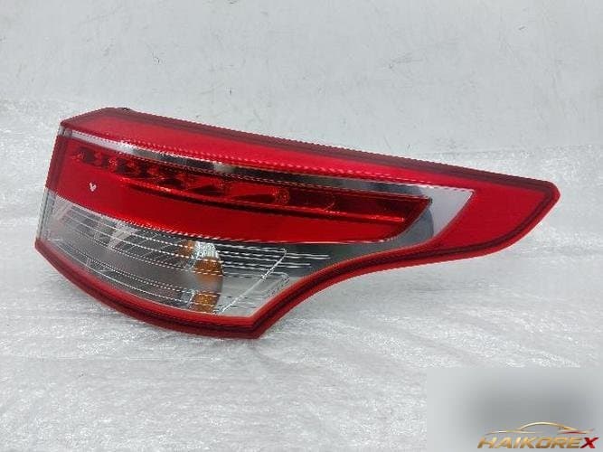 Renault SM5 2014 — фонарь задний комбинированный правый 265502071R