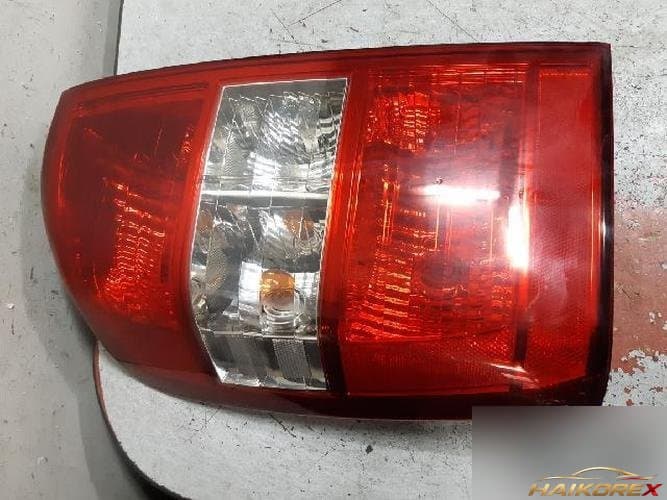 Kia Carnival 2008 — фонарь задний левый внешний