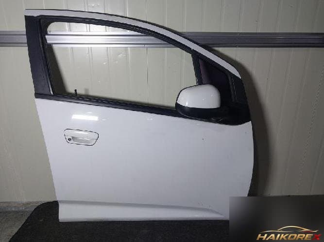Chevrolet Spark 2014 — передняя дверь правая