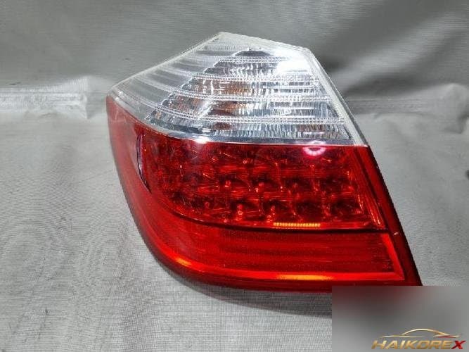 Hyundai Genesis 2010 — комбинированный задний фонарь левый (водительский) 2