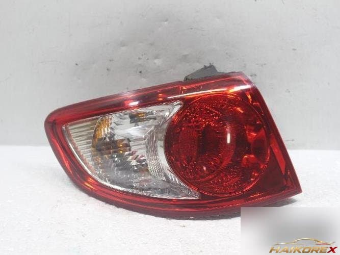 Hyundai Santa Fe 2007 — фонарь комбинированный задний левый (сторона водителя) 924012B000